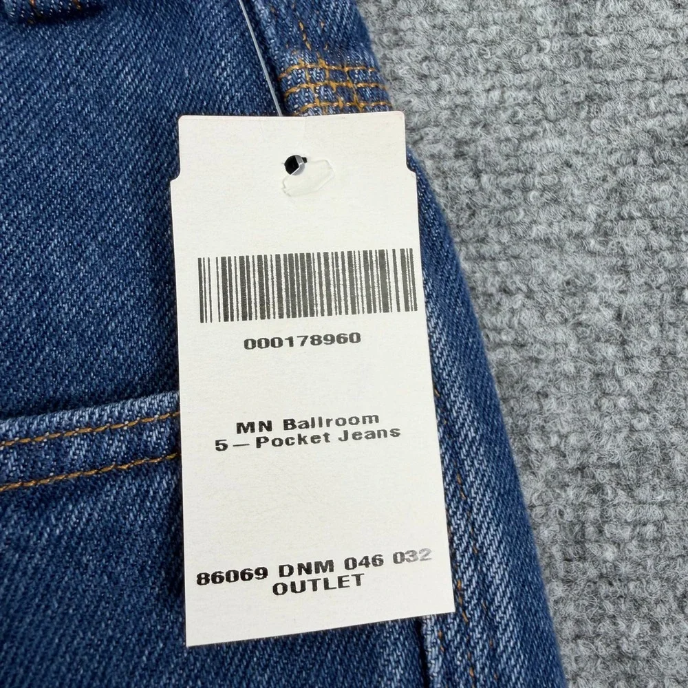 Duluth Trading Jeans Mens 46x31 Blue  Ballroom 5 Pocket Relaxed‎ Fit Denim